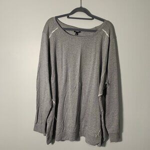NEW‎ Torrid gray crewneck rhinestone detail long sleeve pullover sweatshirt